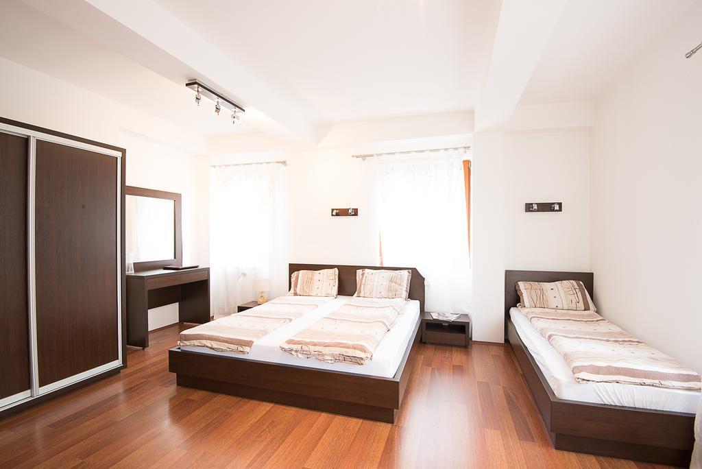 Antigona Apartments Skopje Ngoại thất bức ảnh