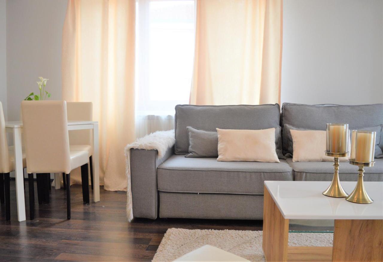 Antigona Apartments Skopje Ngoại thất bức ảnh